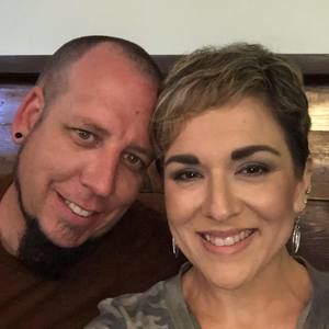 Meet your Posher, Claudia